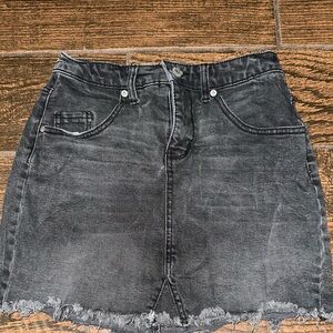 denim black skirt